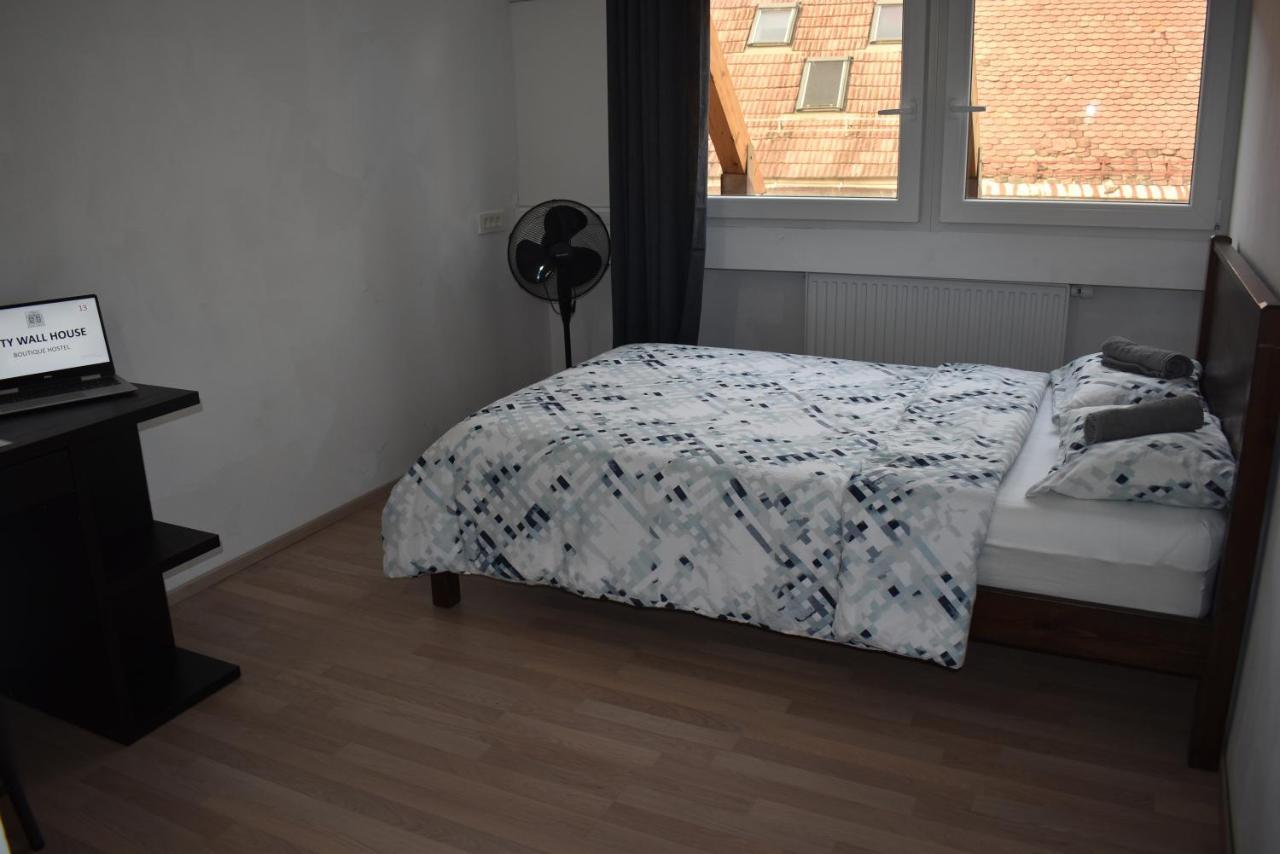 City Wall House Maribor Ngoại thất bức ảnh